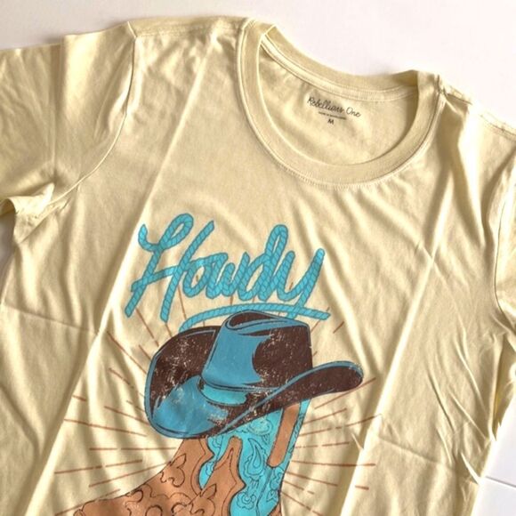 Super Cute Howdy T-shirt - Picture 1 of 8